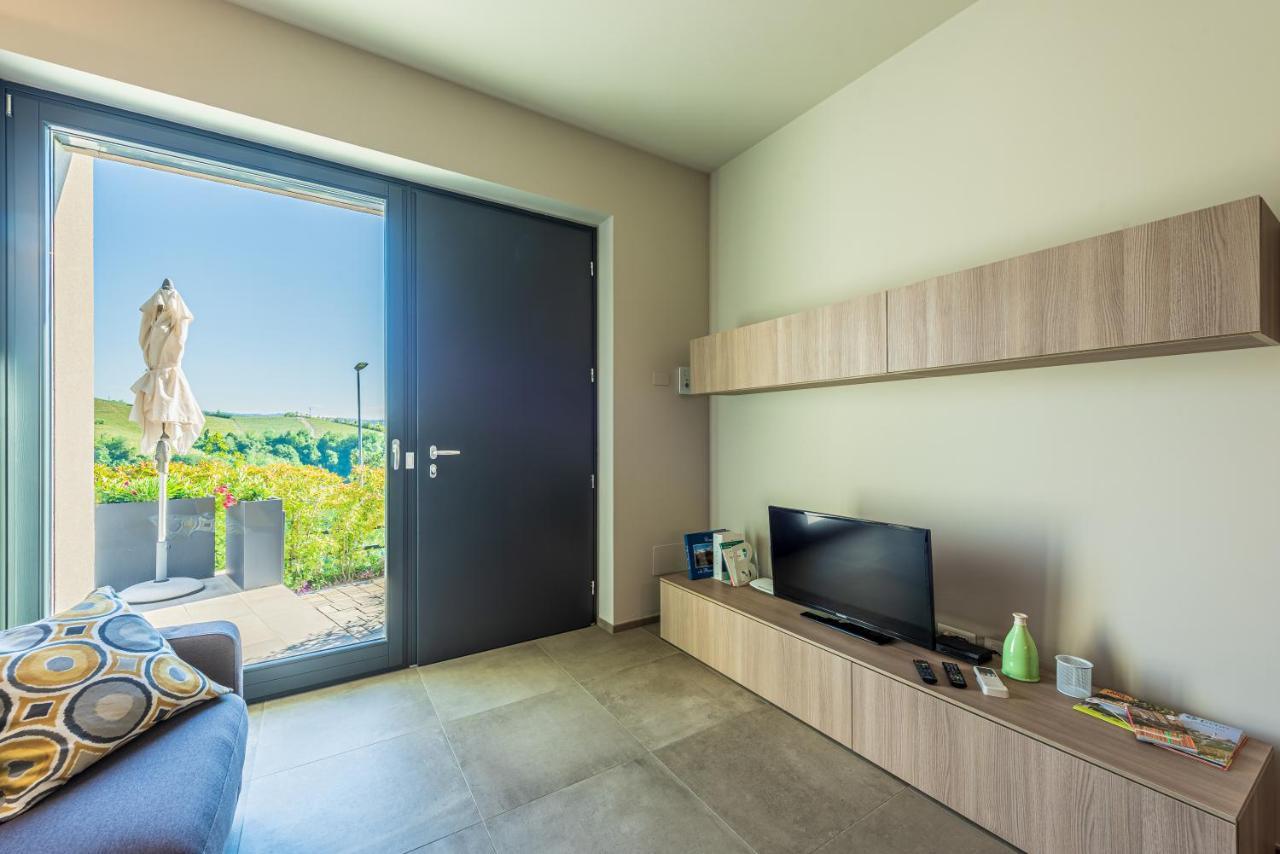 Il Ciuche Apartments Treiso Exterior photo